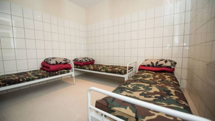 Girtavusi, Kauno nakvynės namuose girtavusi darbuotoja neteko darbo, Kaunieciams.lt