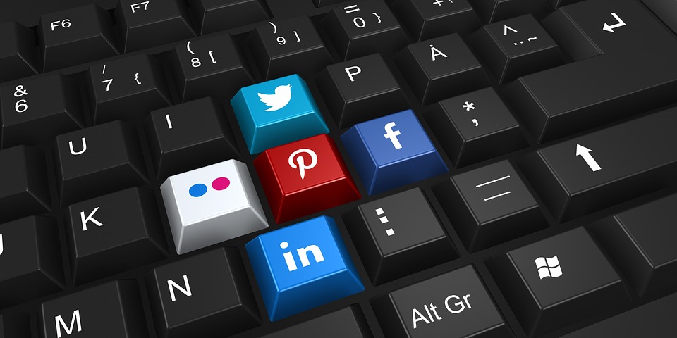 ženklu, Mėgstamiausi Lietuvoje prekės ženklai – „Facebook“, „Maxima“ ir LIDL, Kaunieciams.lt